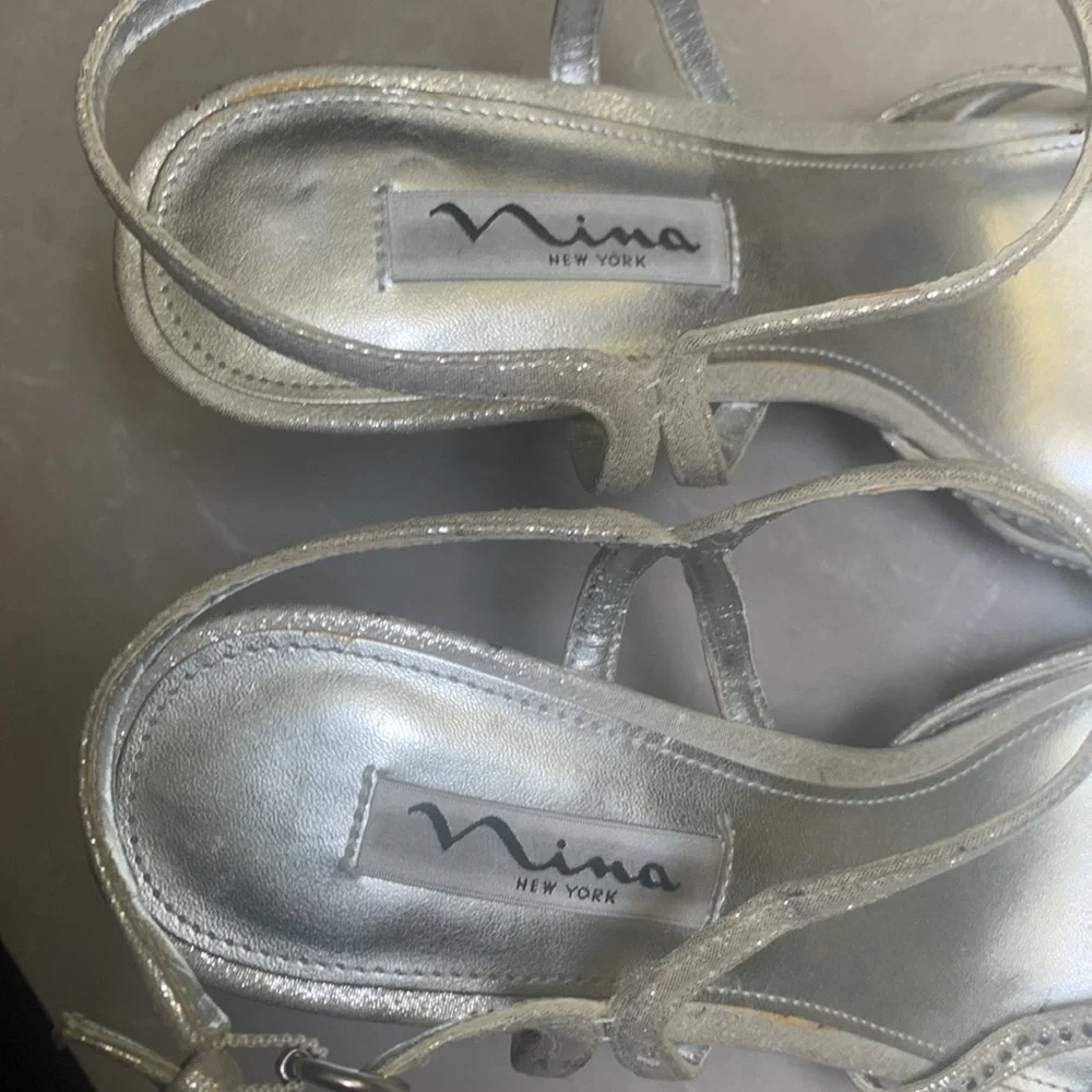 Nina silver embellished platform high heel sandal size 8